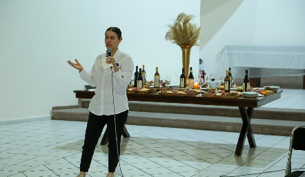  Mildret González.