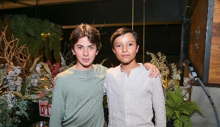  Santiago Conde y Patricio Leos.