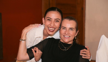  Lorena Lozano y Patricia del Bosque.