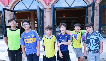  Diego Gamboa, Edgar Patricio Hernández, Mateo Medellín, José María Ramírez, Santiago Treviño y Guillermo Barragán.