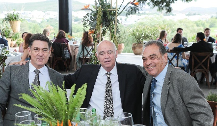  Guillermo Sánchez, Iván Villaseñor y Oscar Sánchez.