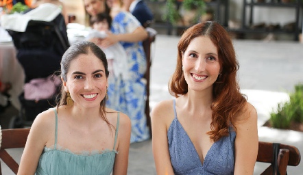  Patricia y Karina García.