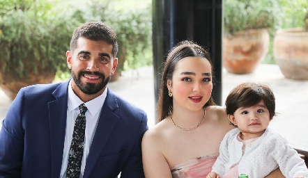  Erick Manzo, Paloma Villaseñor e Inés.