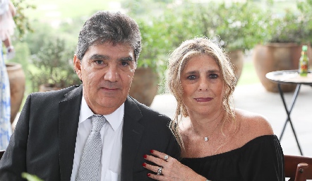  Carlos Alatorre y Lourdes Amutio.