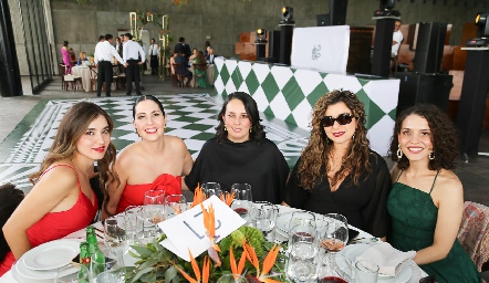  Sofía Barajas, Andrea Herrera, Viviana Martínez, Karime Mejorada y Nerea Lanzagorta.