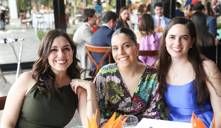  Mariela Gómez, Gabriela Espinosa y Cecilia Martin.