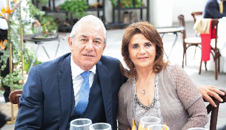  Fernando Abud e Irasema Medellín.