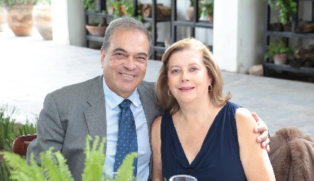  Oscar Sánchez Aldana y Gabriela Martin del Campo.