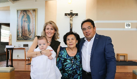  Sandra Revilla, Tere Ascanio, Antonio Ascanio con José Julián.