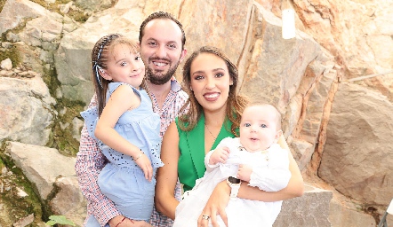  María Inés González, Eduardo Zepeda, Paola Ascanio y José Julián González.