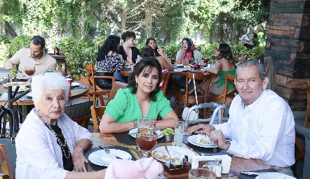  Paulina Ahumada, Paulina Ahumada y Gerardo González.