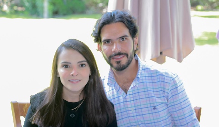  Miriam Ortiz y Anuar Zarur.