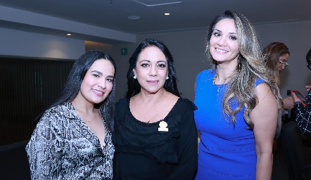  Cielo Palomo, Ivette Larrea y Araceli Delgado.