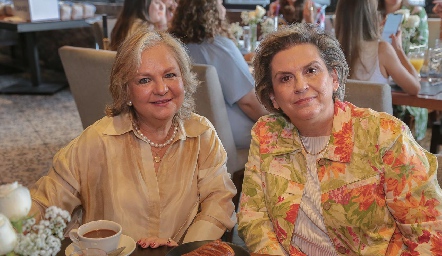  Laura Medina y Gabriela Portillo.