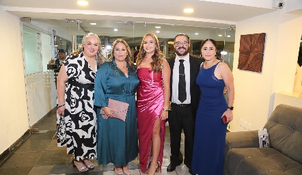  Nora Guerra, Michelle Zarur, Michelle Heinze, José y Yamel Zarur.