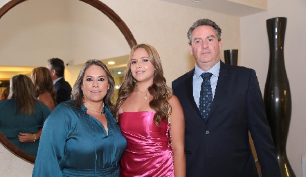  Michelle Zarur, Michelle y Emilio Heinze.