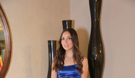  Isabella Salman.