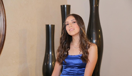 Isabella Salman.