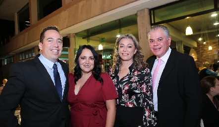  Luis Salman, Sonia Romero, Natalia y Leonardo Gordoa.
