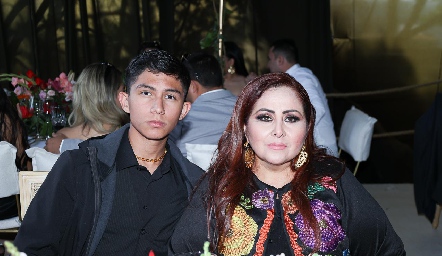  Zaira Corzo y Hashin Madrid.