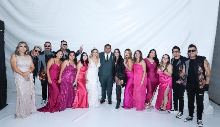  Karla y Alejandro y sus Damas con Matute.