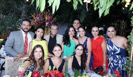  Familia Torres.