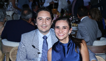  Ernesto Torres y Martha Alicia Maldonado.