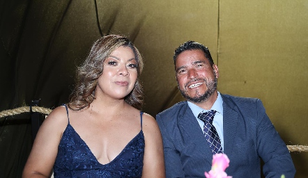  Yesenia Álvarez y Pedro González.