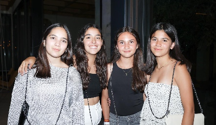  Begoña Apezteguía, Arantza Algara, Constanza Heinze y Ana Paula Mercado.