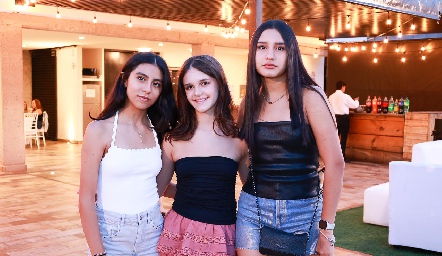  Priscila Ortega, Majo Zorrilla e Isabella Castillo.