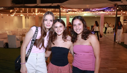  Inés Martínez, Majo Zorrilla y Renata Esquivel.