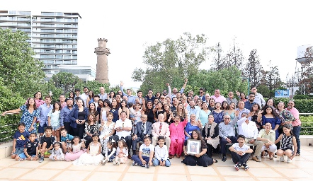  Familia Morales.