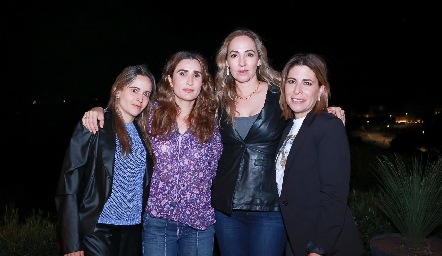  Bibi Perea, Lourdes Orozco, Lila Medina y Nelly.