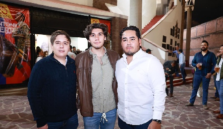  Carlos, Diego de la Torre y Eugenio.