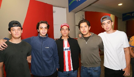  Santiago Ávila, Diego González, Mauricio Turrubiartes, Jorge Armendáriz y José Fernández.