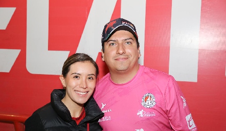  Ale Morales y Héctor Guillén.