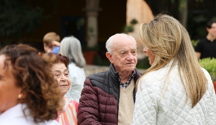  Tití y Tomás Alcalde.