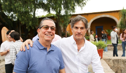  Alejandro Sánchez y Gustavo Medina.