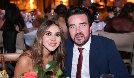  Mariana y Tomás.