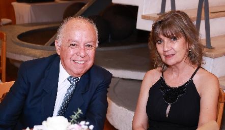  Juan Hilario y María Elena Durán.