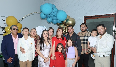  Familia de la Dra. Laura Guillén.