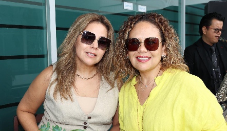  Raquel Álvarez y Julieta Gutiérrez.