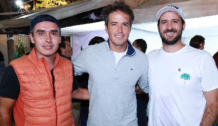  Xavier Azcárate, Javier Meade y Ro Valle.