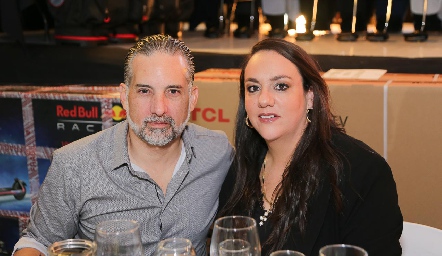  Rodrigo Veytia y Julieta Garelli.