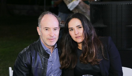  Pablo Díaz del Castillo y Ana Paula Valdés.