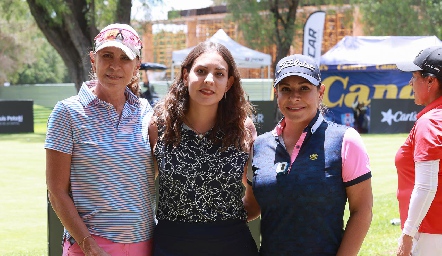  Gaby Godínez, Isa Castelo y Ale Pérez.