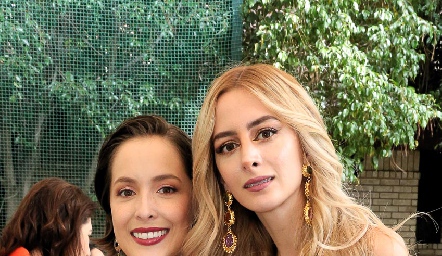  Laura Bravo y Valeria Guerrero.