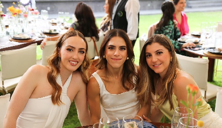  Vero Sojo, Daniela Garza y Daniela Cashat.