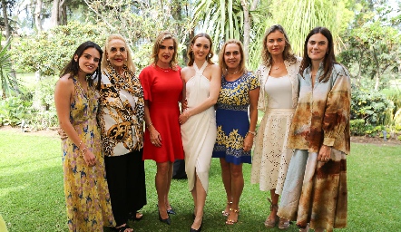  Adriana Olmos, Mimí de la Fuente, Vero Hinojosa, Vero Sojo, Mimí Hinojosa, Francine Coulon y Lucrecia García.