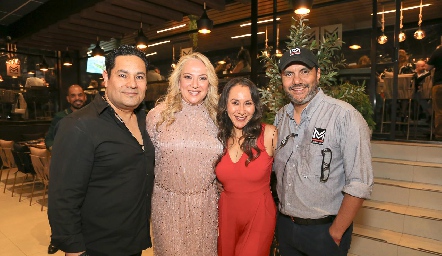  Marco Navarro, Mayela Díaz de León, Laura Pedroza y José Abel Ortiz.